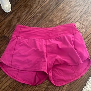 Lululemon Speed Up shorts